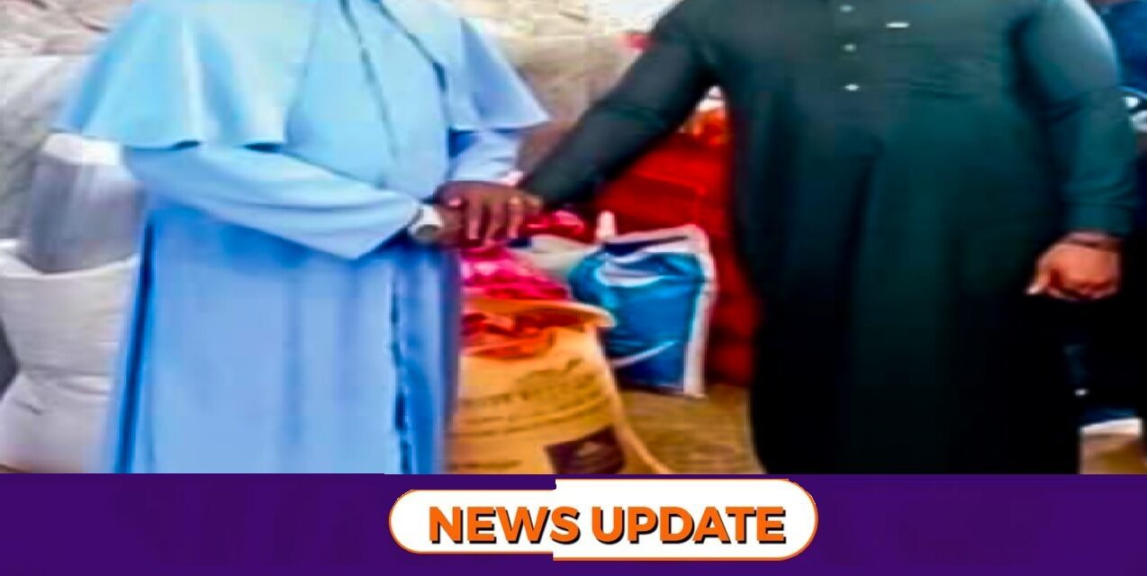 NatCA Director General Donates to Fasting Muslims and Christians