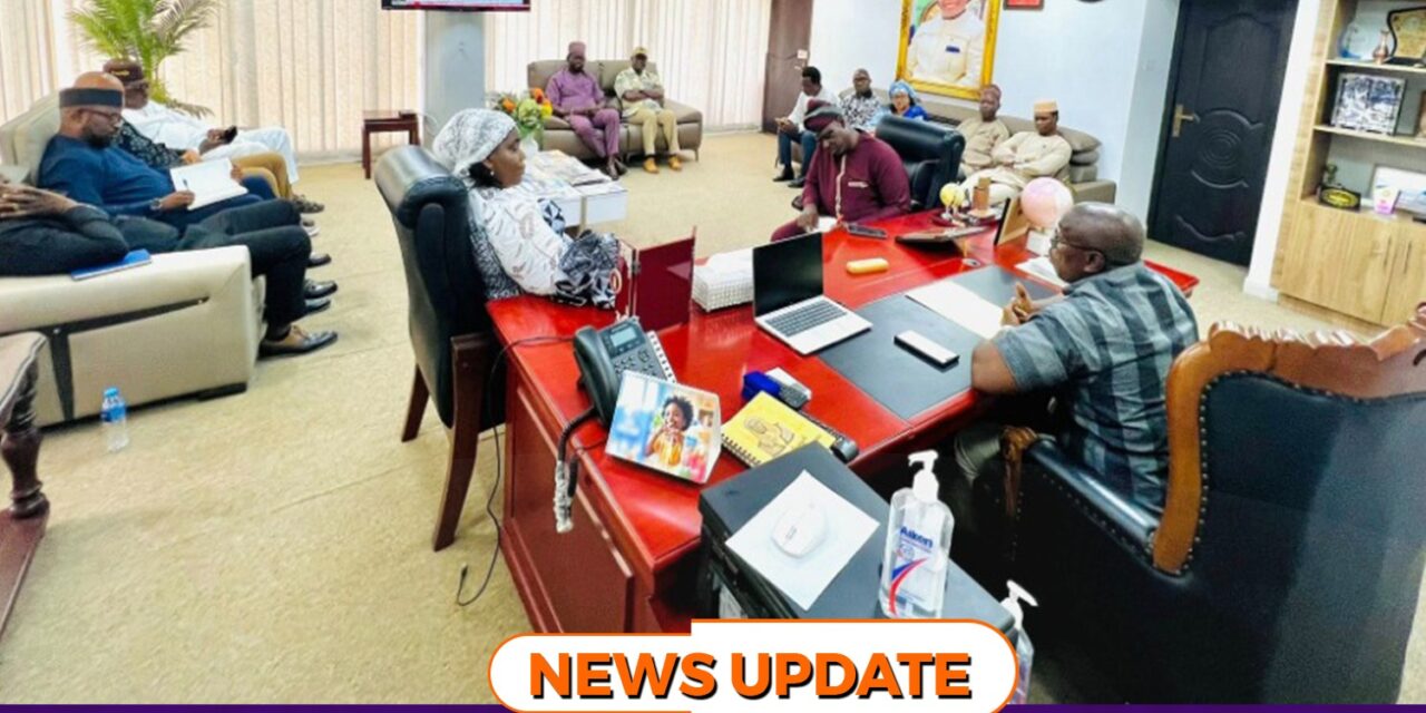 “Please Find a Way Back to Parliament,” Speaker Pleads with APC MPs