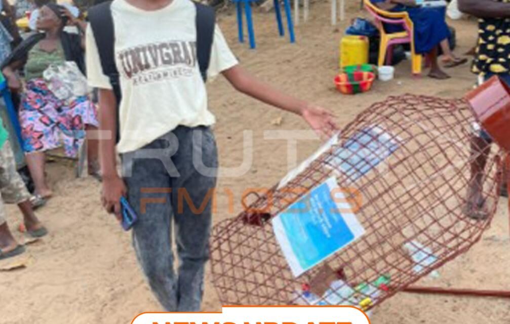 16-Year-Old Josephine Wells Unveils Bottle-Shaped Trash Bin to Tackle Beach Littering